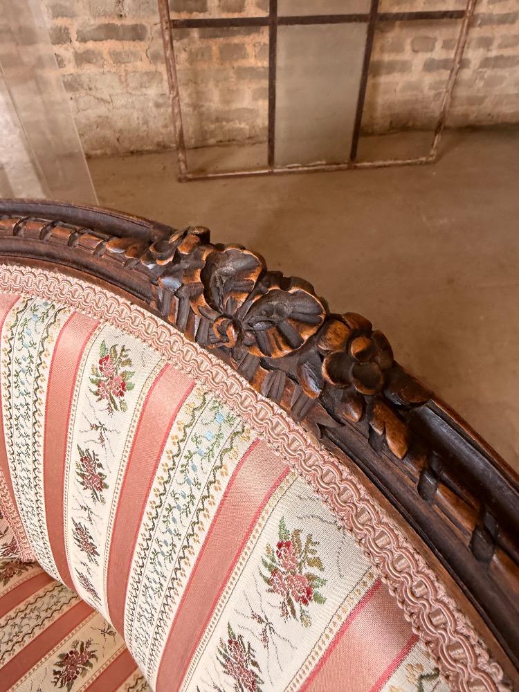 PAIR OF ARMCHAIRS, LATE 19TH CENTURY