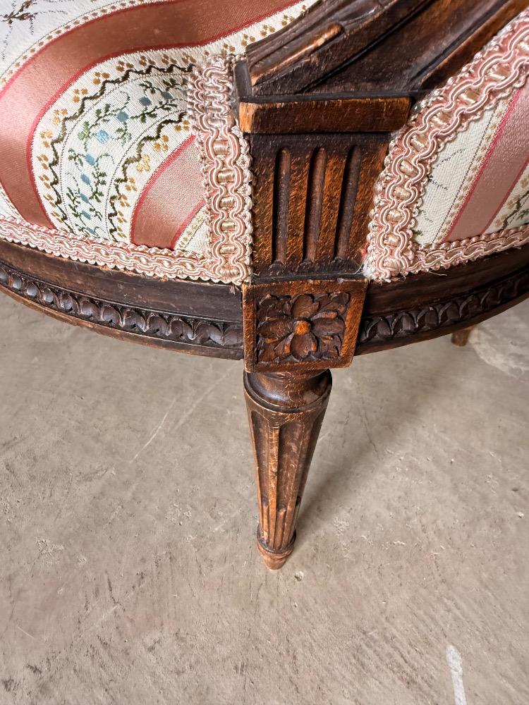 PAIR OF ARMCHAIRS, LATE 19TH CENTURY