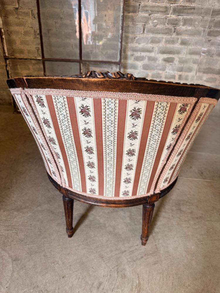 PAIR OF ARMCHAIRS, LATE 19TH CENTURY