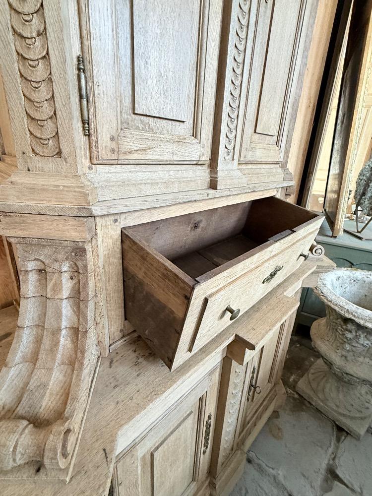18th CENTURY SACRISTRY CABINET 