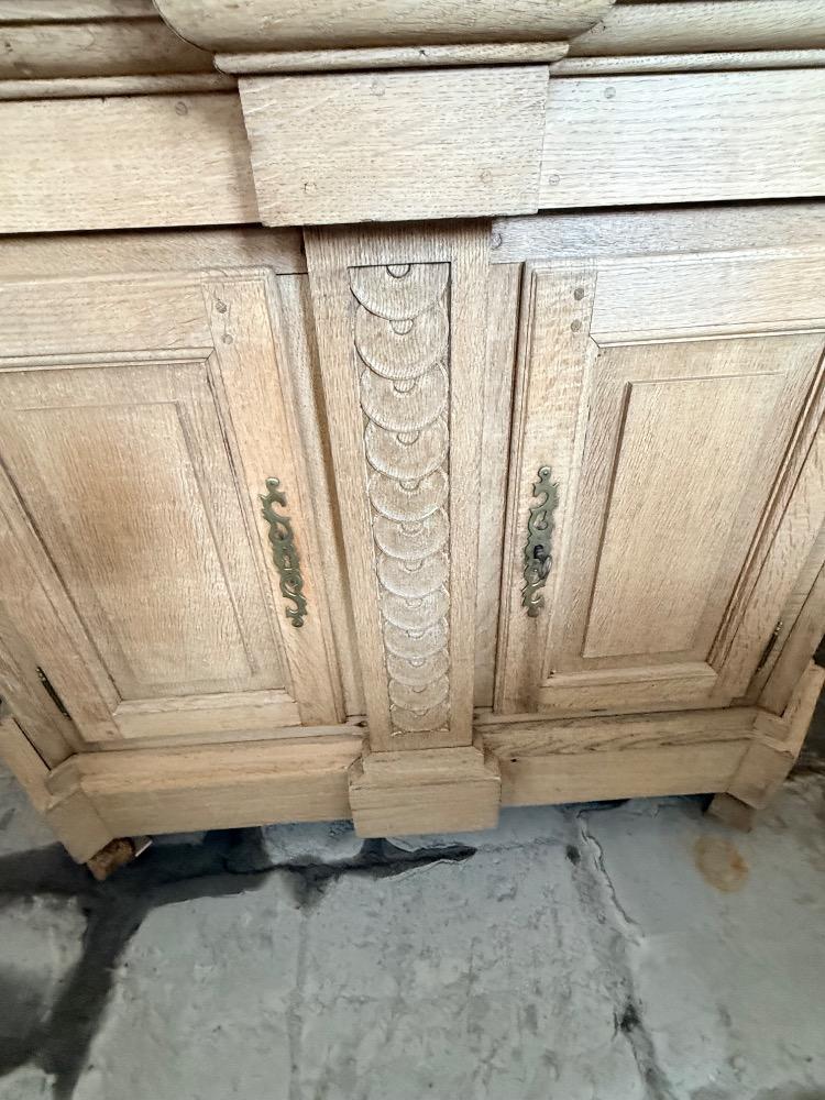 18th CENTURY SACRISTRY CABINET 
