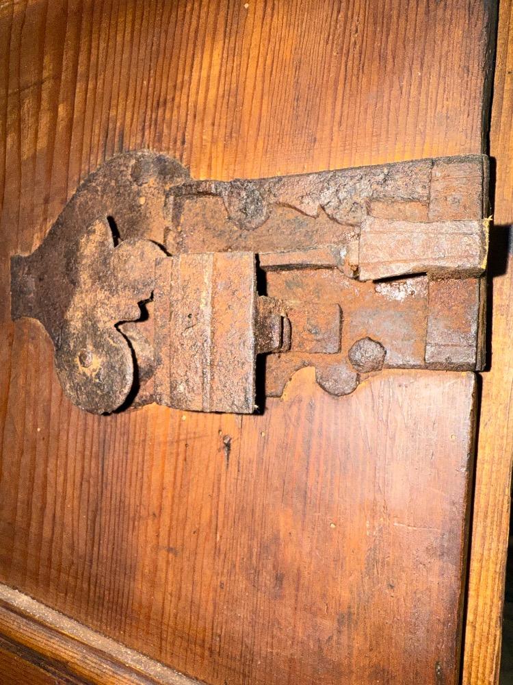 ALSACIAN CUPBOARD, 18th CENTURY 