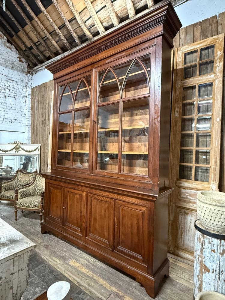  BOOKCASE, 19TH CENTURY 