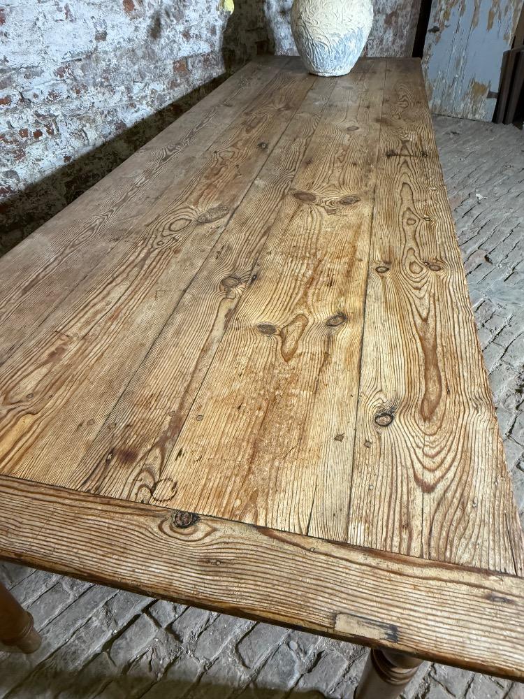 COMMUNITY TABLE, 20TH CENTURY