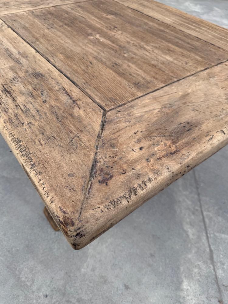 COMMUNITY TABLE, MID-20TH CENTURY