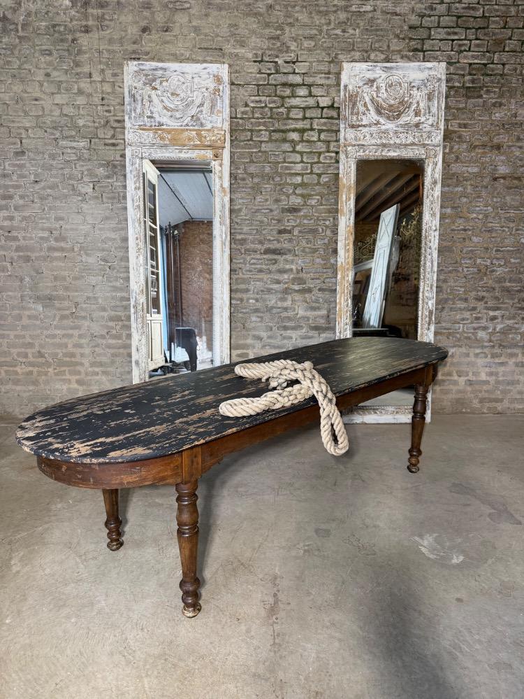 DISPLAY TABLE, LATE 19TH CENTURY