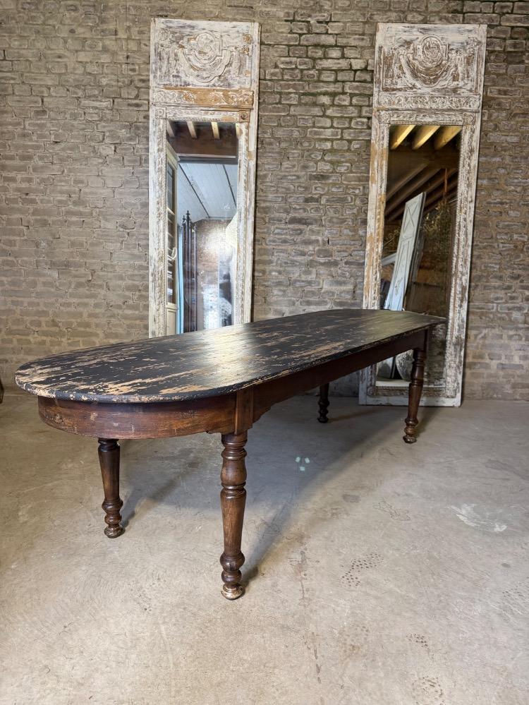 DISPLAY TABLE, LATE 19TH CENTURY