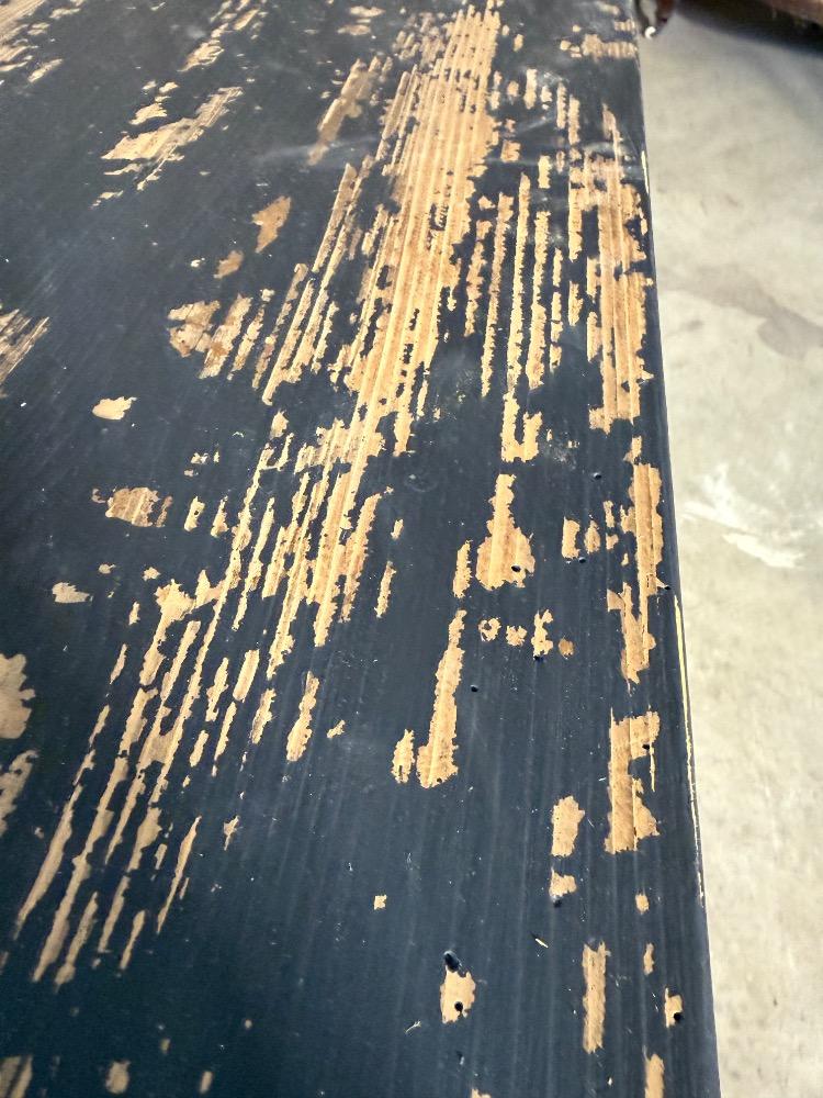 DISPLAY TABLE, LATE 19TH CENTURY