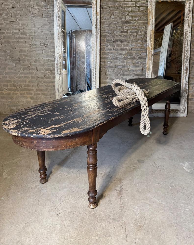 DISPLAY TABLE, LATE 19TH CENTURY