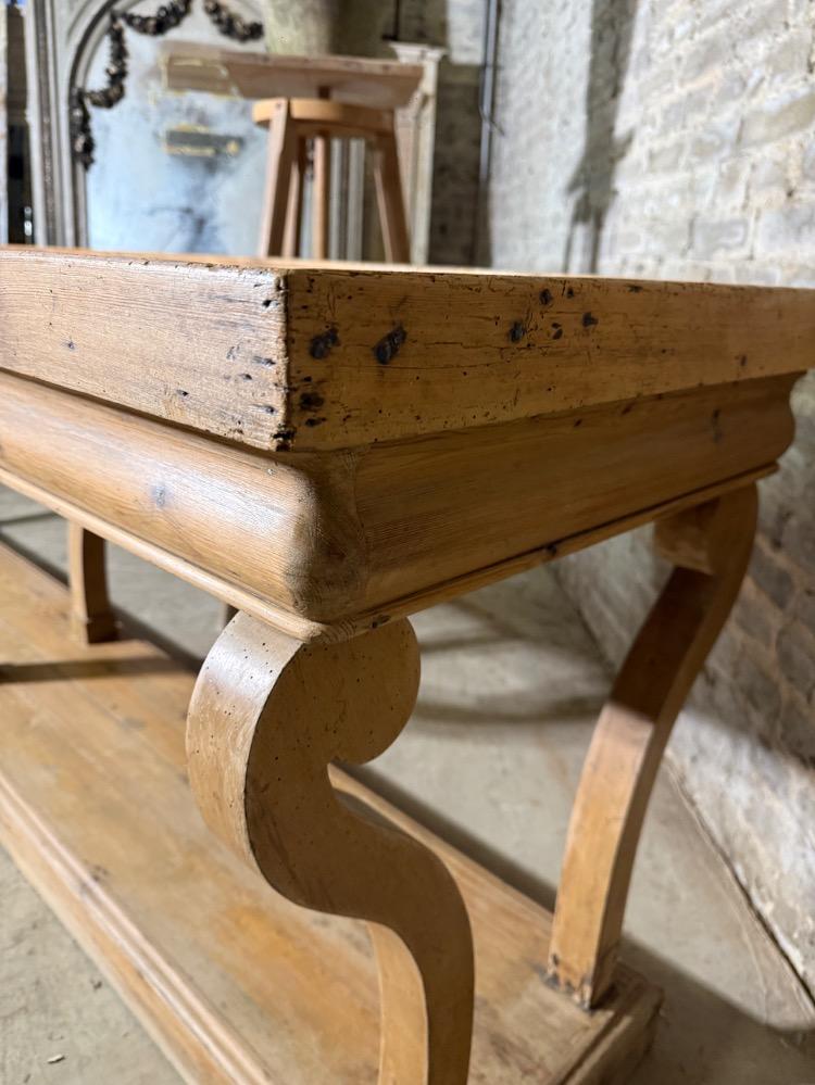 DRAPER TABLE, LATE 19th CENTURY