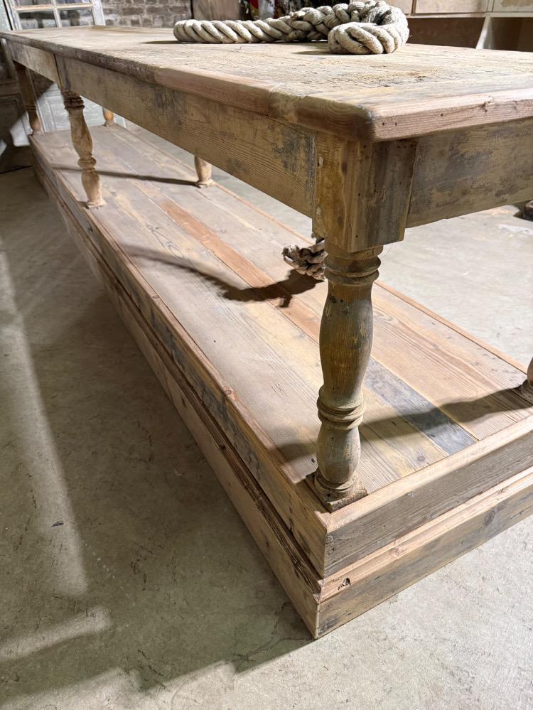 DRAPER'S CONSOLE, MID-19TH CENTURY