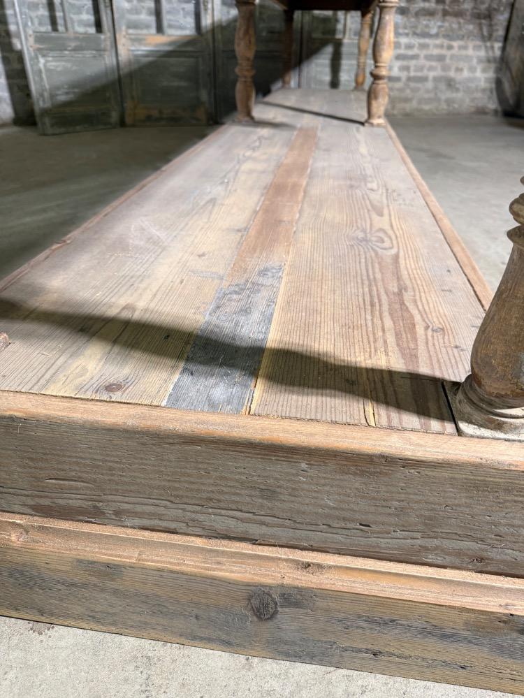 DRAPER'S CONSOLE, MID-19TH CENTURY