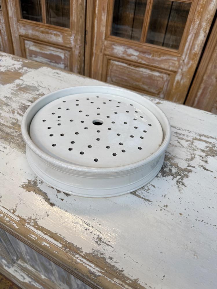 EARTHENWARE DRAINING TRAY, EARLY 20th CENTURY