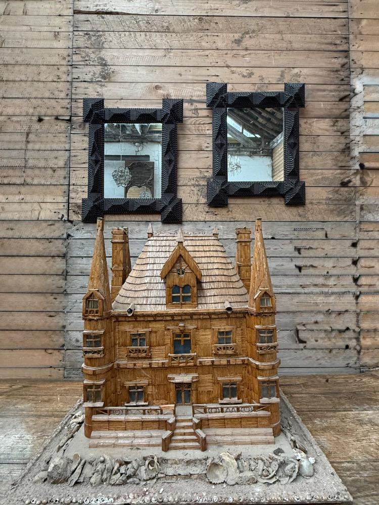 FOLK ART, LATE 19TH CENTURY