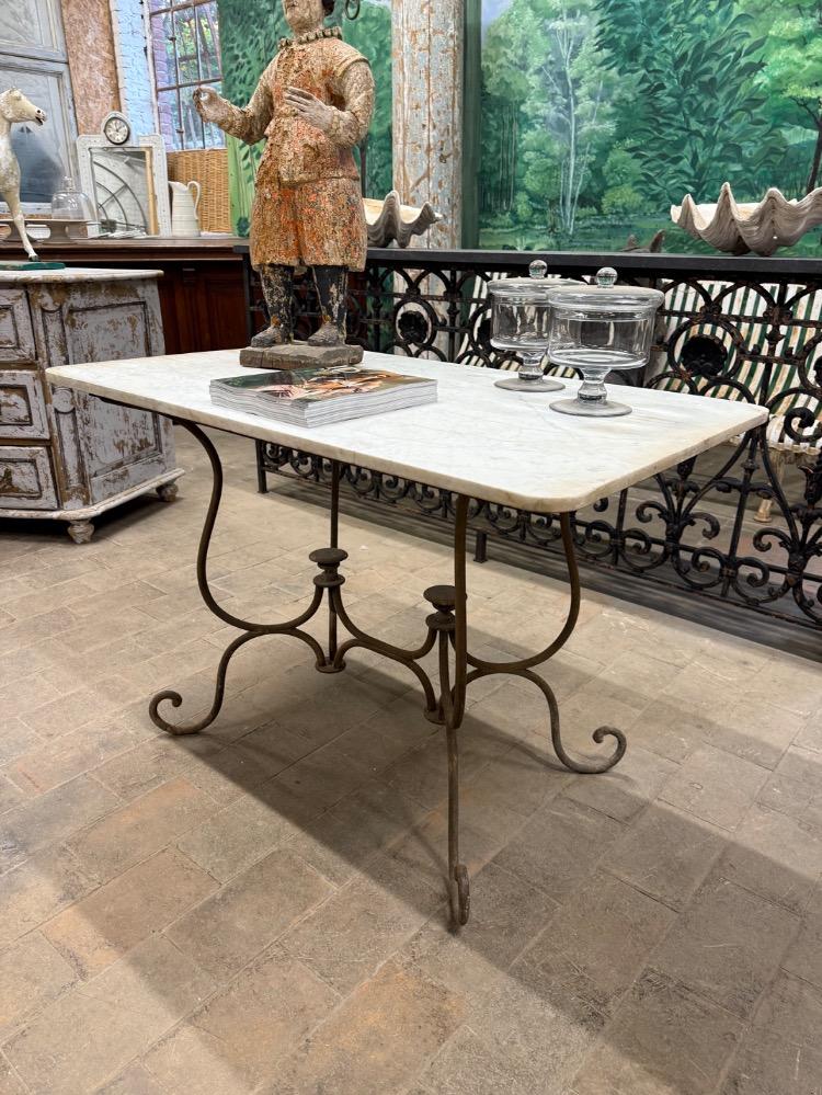 GARDEN TABLE, EARLY 20TH CENTURY