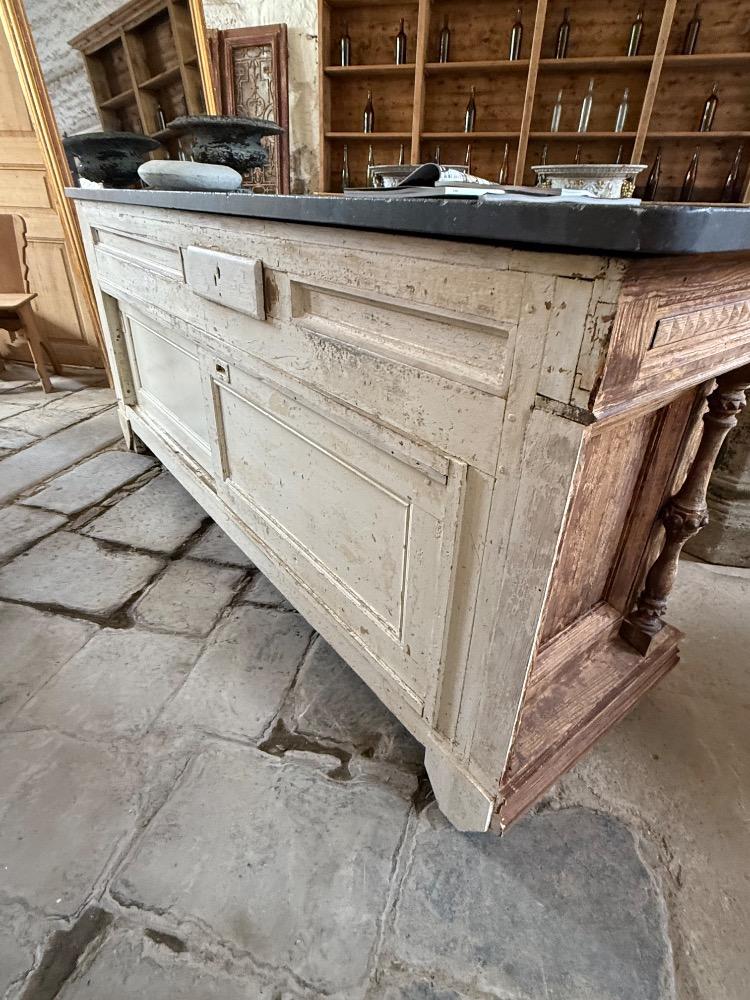HARDWARE COUNTER, EARLY 20th CENTURY