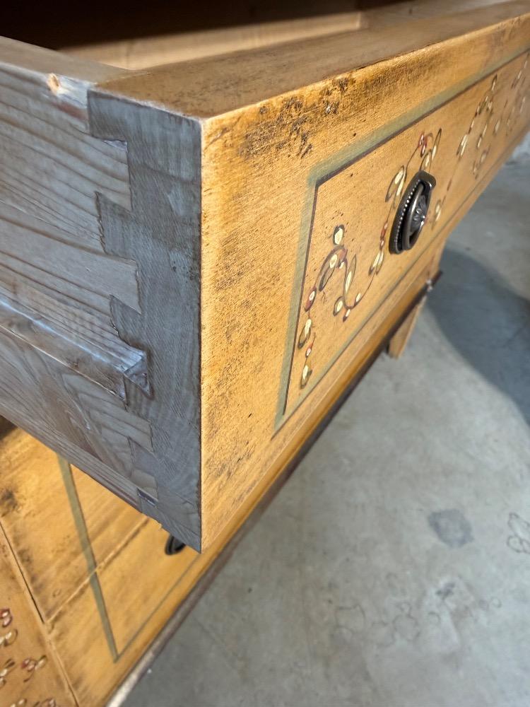 ITALIAN CHEST OF DRAWERS, MID-20TH CENTURY