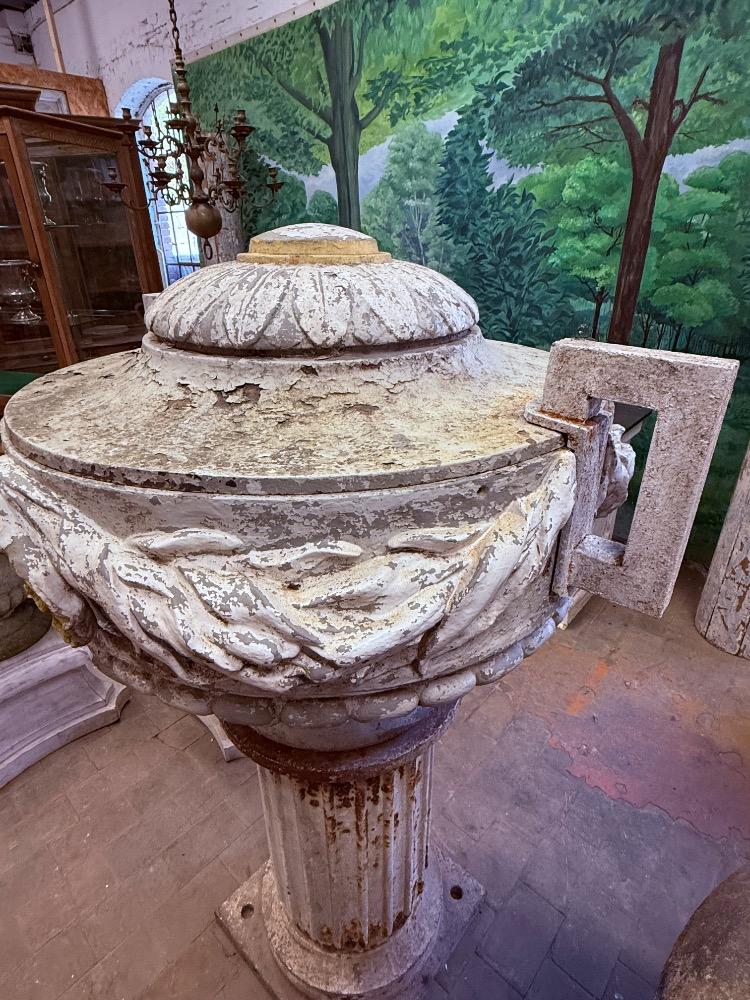 LARGE CAST IRON VASE, LATE 19TH CENTURY