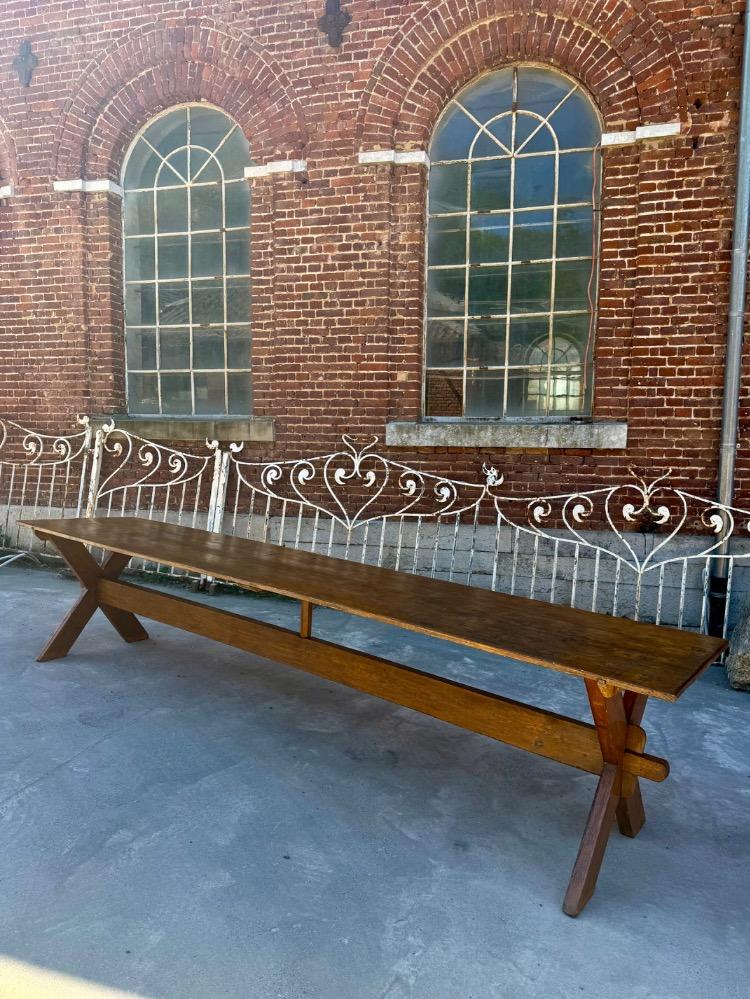 LARGE COMMUNITY TABLE, LATE 19TH CENTURY