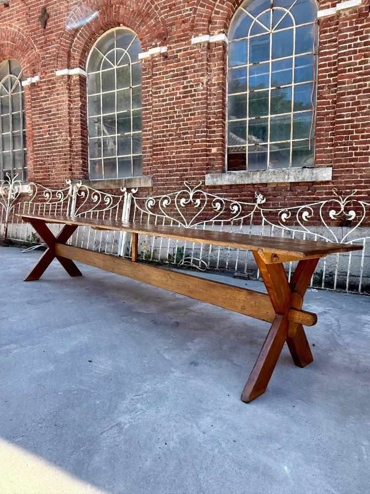 LARGE COMMUNITY TABLE, LATE 19TH CENTURY