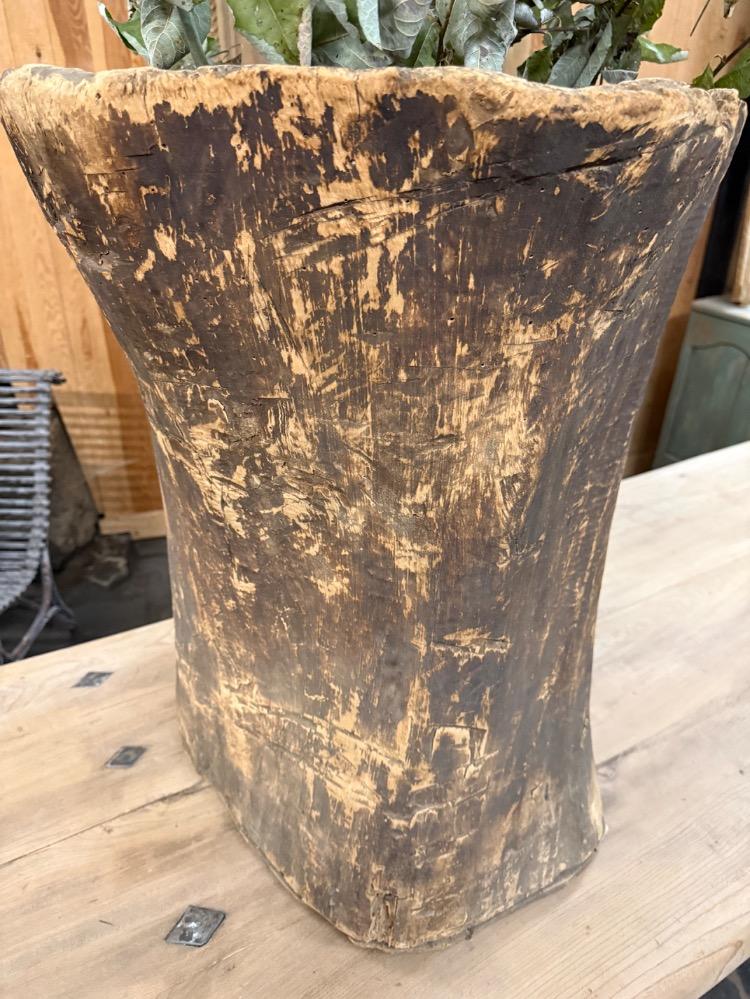 LARGE PRIMITIVE WOODEN PLANTER, EARLY 20TH CENTURY
