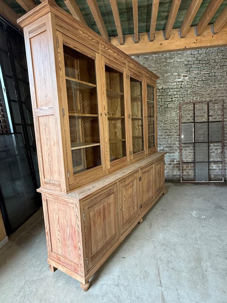 LARGE SCHOOL CABINET, EARLY 20th CENTURY