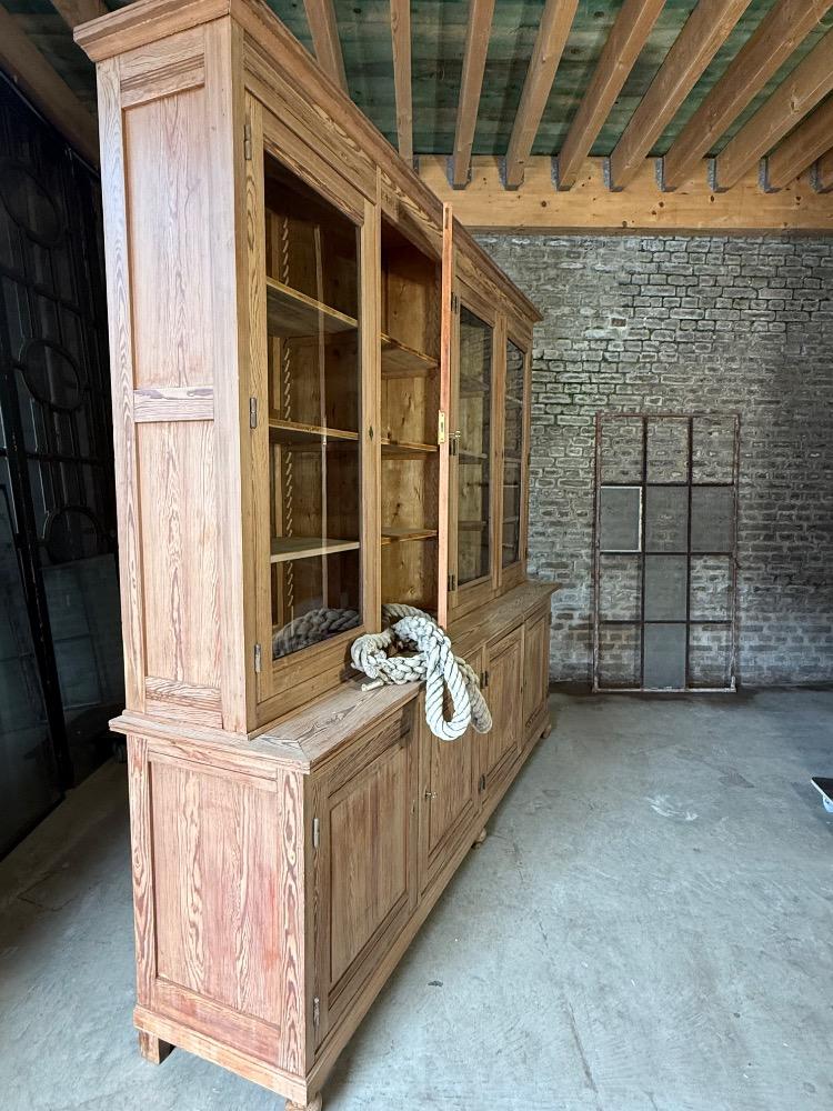 LARGE SCHOOL CABINET, EARLY 20th CENTURY