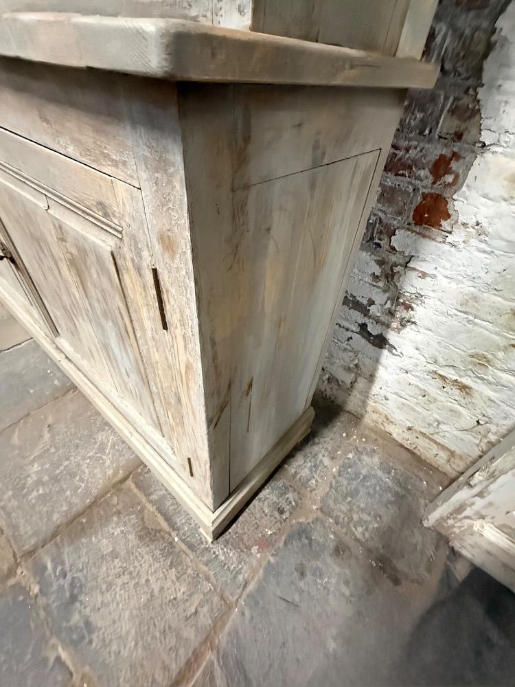 LARGE SHOP CABINET, LATE 19TH CENTURY