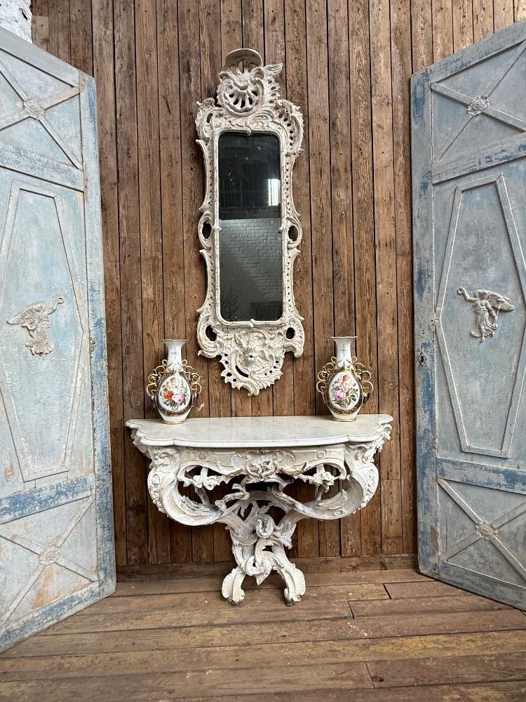 LOUIS XV STYLE CONSOLE, LATE 19TH CENTURY