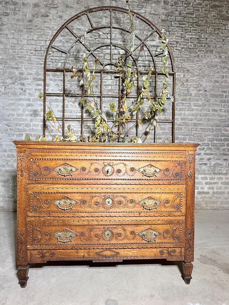 LOUIS XVI PERIOD CHEST, 18TH CENTURY