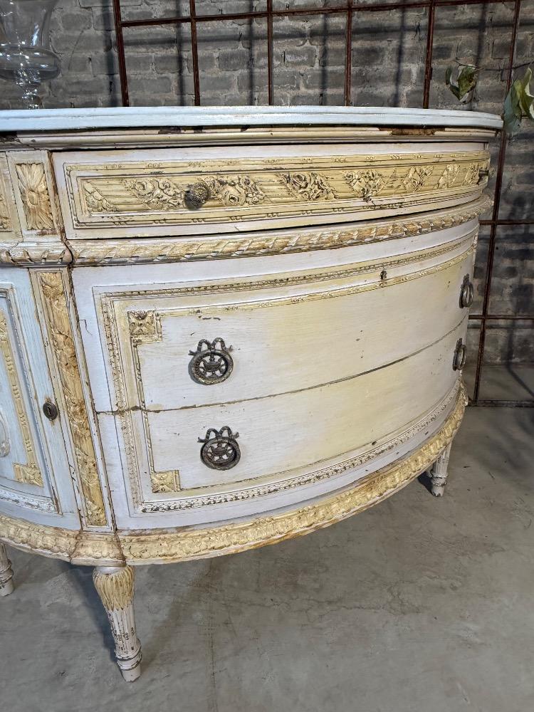  LOUIS XVI STYLE CHEST, EARLY 20TH CENTURY