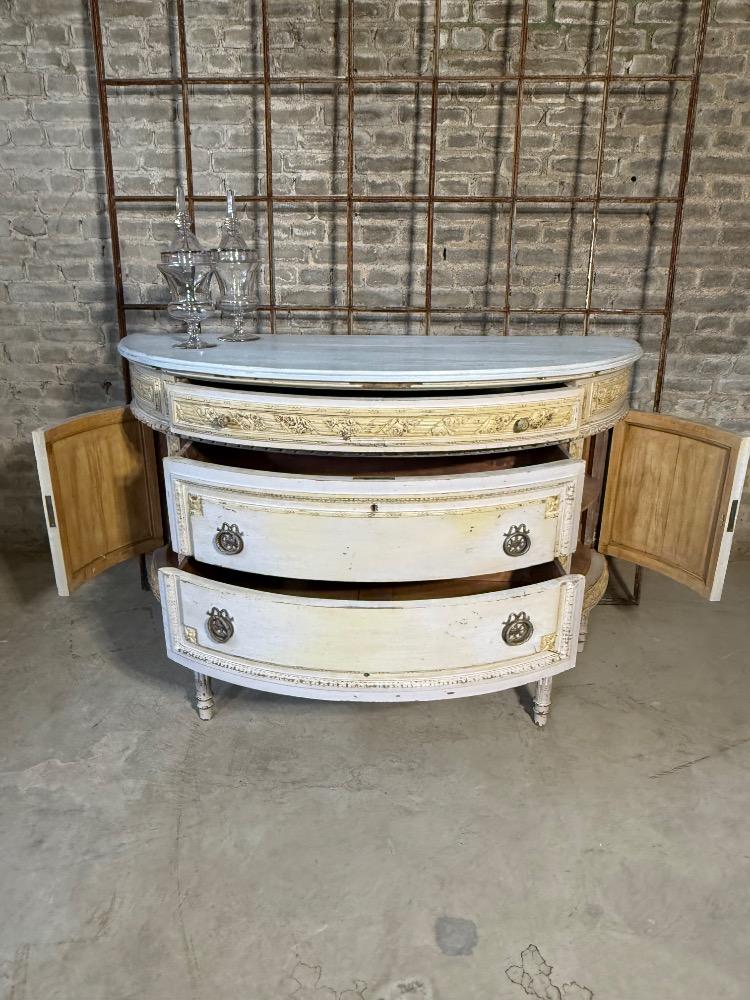  LOUIS XVI STYLE CHEST, EARLY 20TH CENTURY