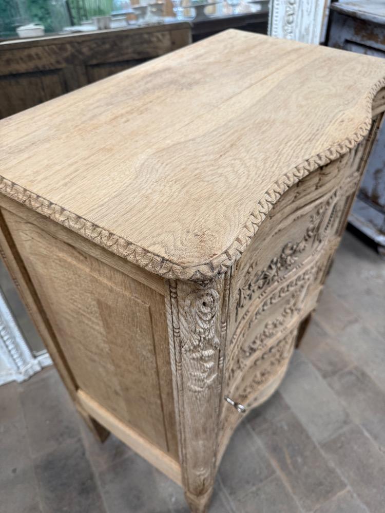 Louis XVI style furniture, early 20th century 