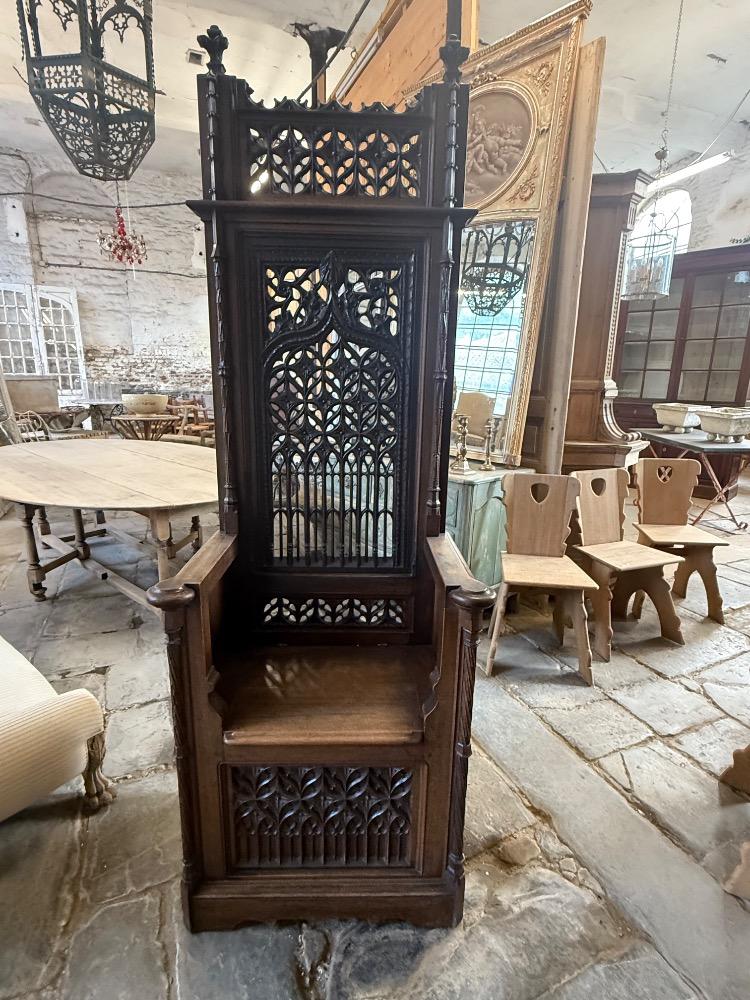NEO-GOTHIC CATHEDRA CHAIR, LATE 19th CENTURY