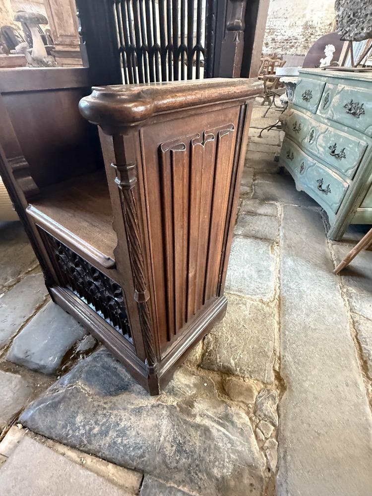 NEO-GOTHIC CATHEDRA CHAIR, LATE 19th CENTURY