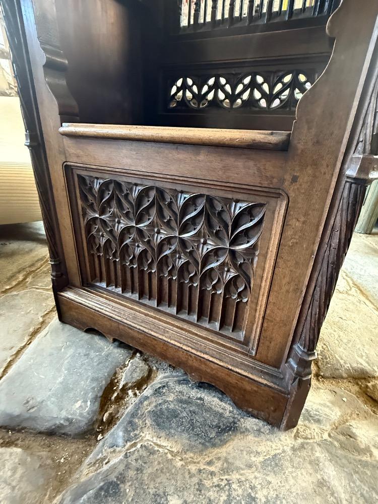 NEO-GOTHIC CATHEDRA CHAIR, LATE 19th CENTURY