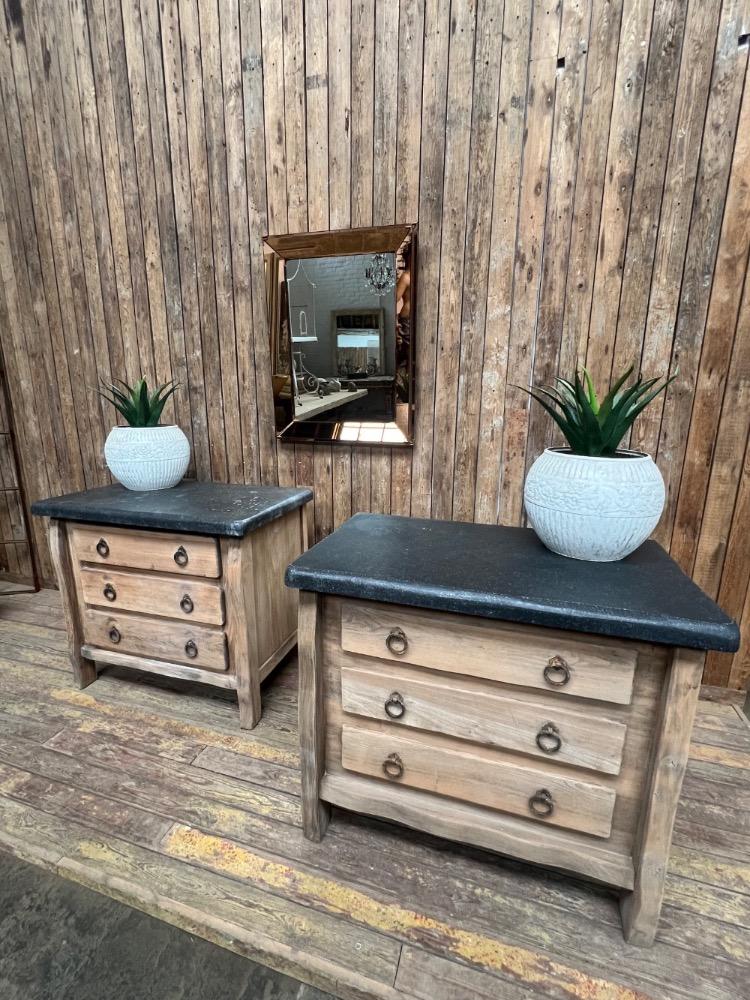 Pair of chests of drawers, mid-20th century 