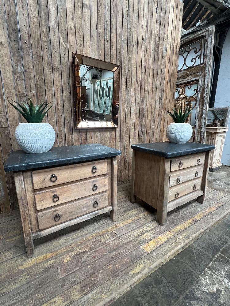 Pair of chests of drawers, mid-20th century 