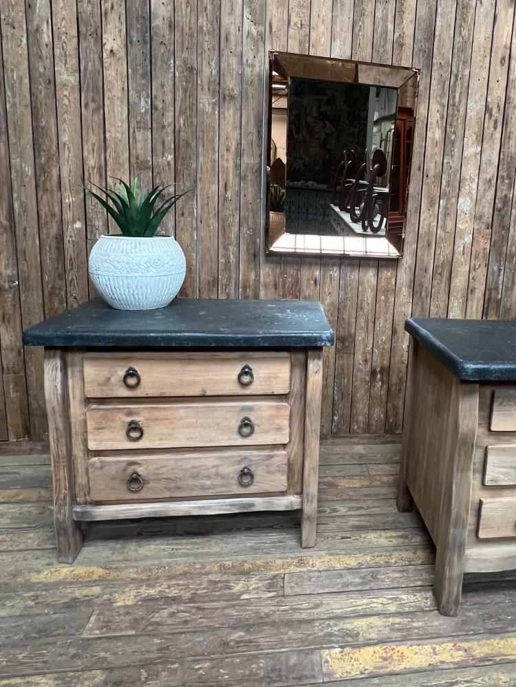 Pair of chests of drawers, mid-20th century 