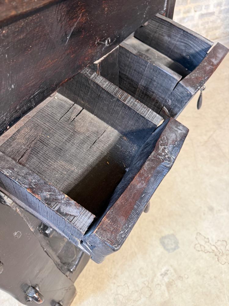 PRIMITIVE BUFFET, 18TH CENTURY