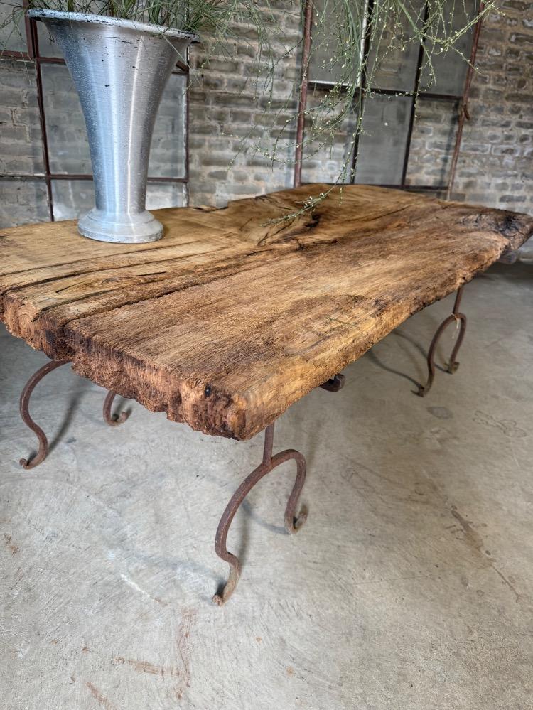PRIMITIVE TABLE, 18TH CENTURY