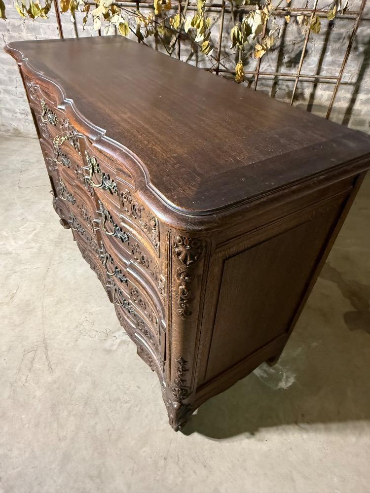 REGENCY STYLE CHEST OF DRAWERS, EARLY 20TH CENTURY