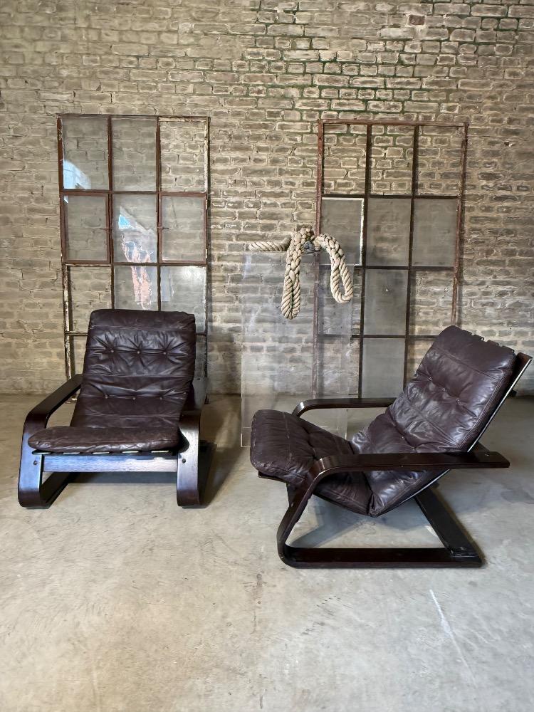 SCANDINAVIAN LOUNGE CHAIRS, MID-20TH CENTURY