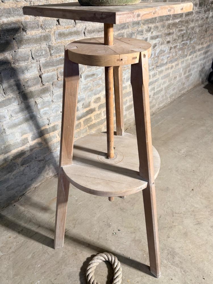 SCULPTOR'S STAND, MID-20TH CENTURY 