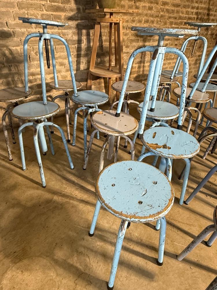 SET OF 25 ACADEMY STOOLS, MID-20TH CENTURY
