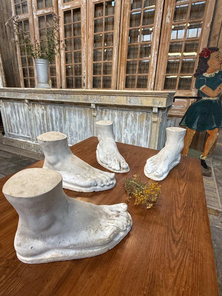 SET OF 4 ACADEMIC FEET, MID-20th CENTURY