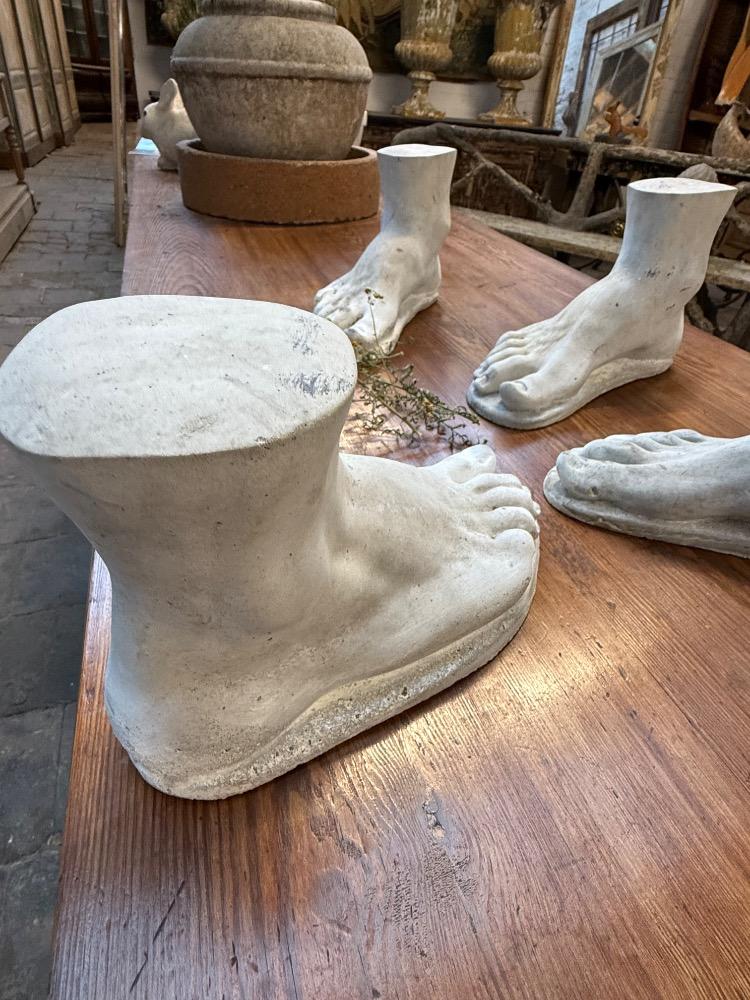SET OF 4 ACADEMIC FEET, MID-20th CENTURY