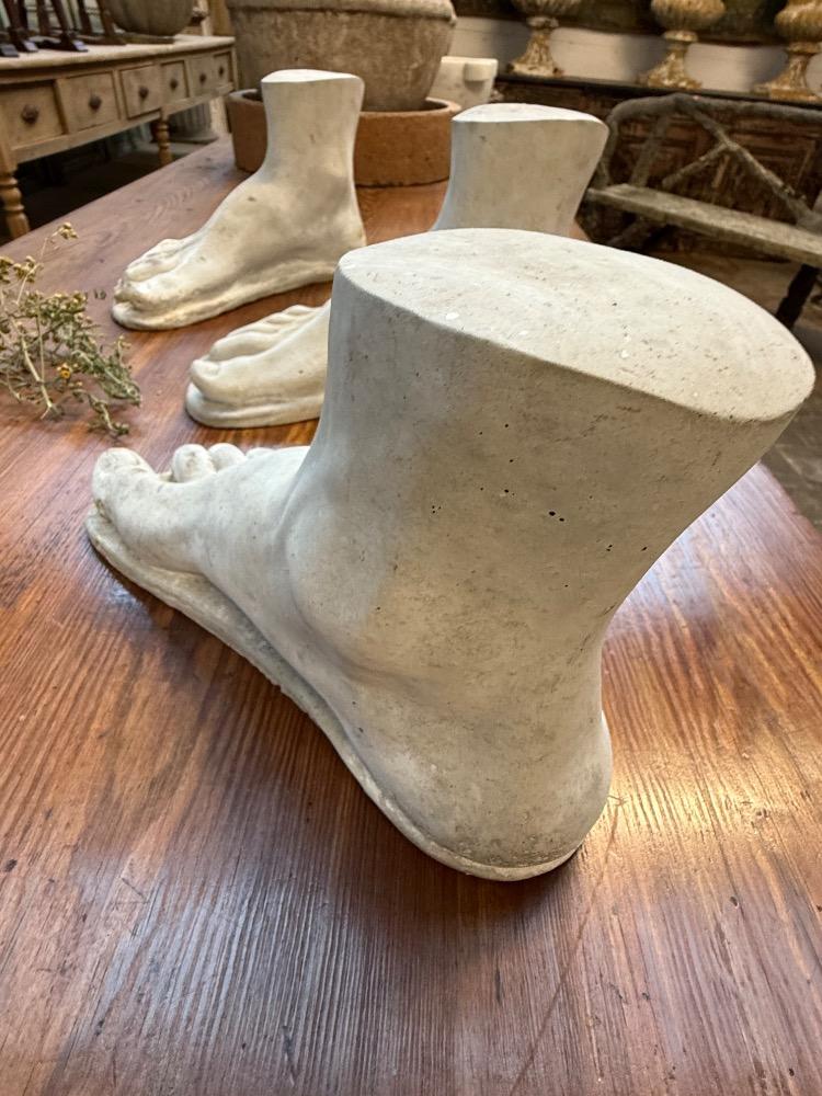 SET OF 4 ACADEMIC FEET, MID-20th CENTURY