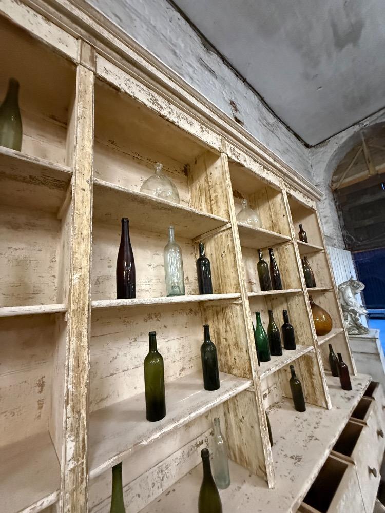 SHOP CABINET, EARLY 20TH CENTURY