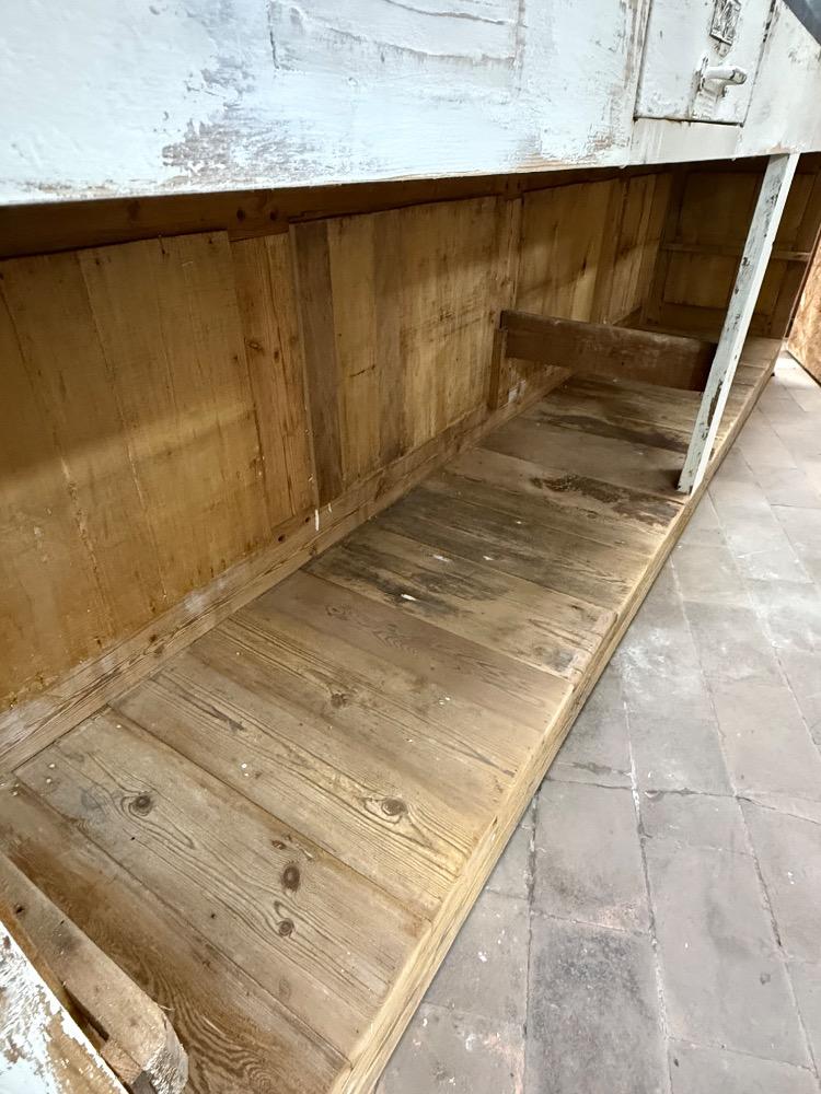 SHOP COUNTER, LATE 19TH CENTURY